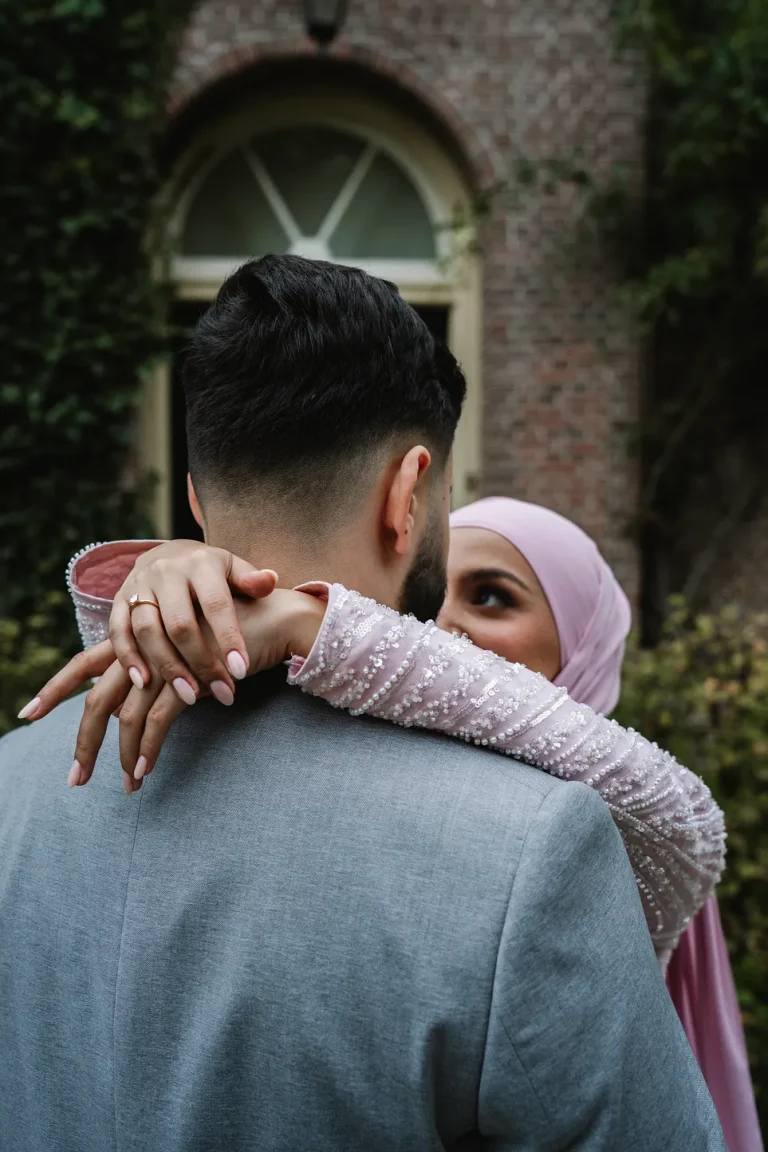 Romantische loveshoot vastgelegd met oog voor detail
